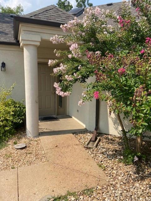 B 32-1 Spacious Villa Close To Pool 브랜슨 외부 사진